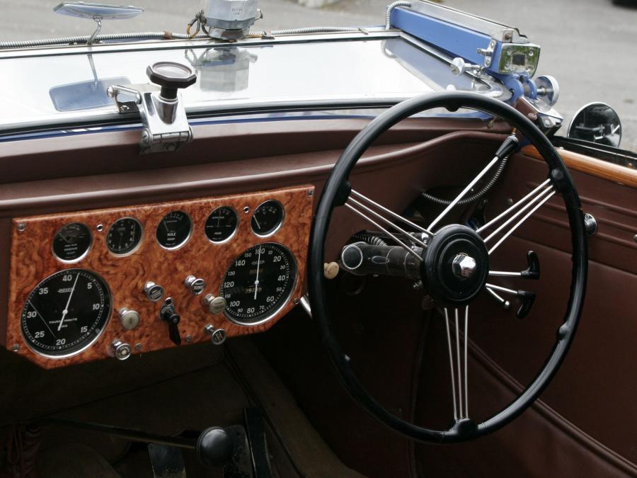 Панель приборов Voisin C30 Goelette par Dubos 1938 года  (фото 4 из 11)